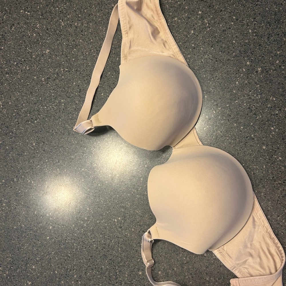 Warners 38 C bra